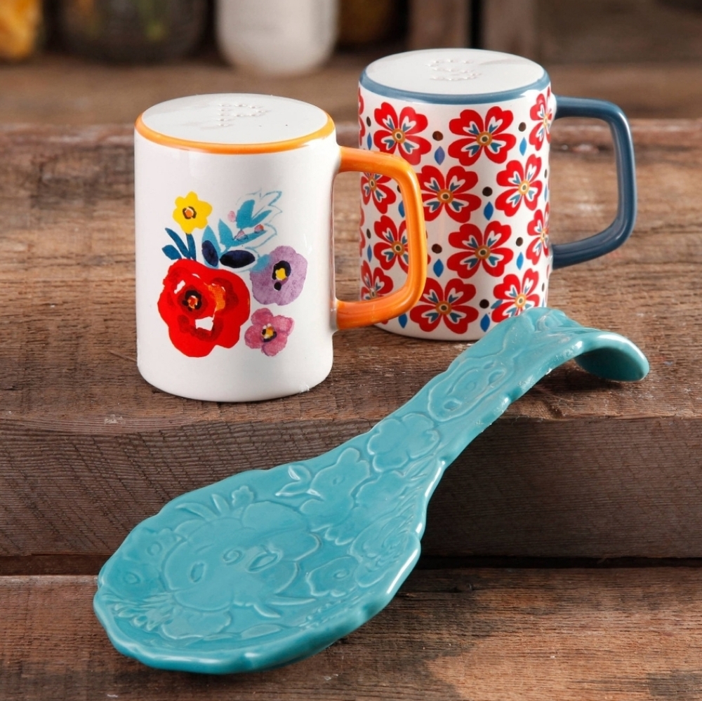 The Pioneer Woman Flea Market Floral Spoon Rest and Salt &Pepper Shaker Set.